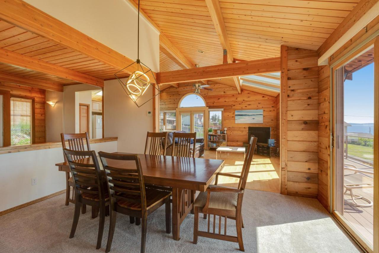Whidbey Cedar Sunsets Villa Freeland Buitenkant foto