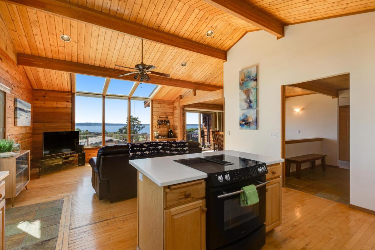 Whidbey Cedar Sunsets Villa Freeland Buitenkant foto